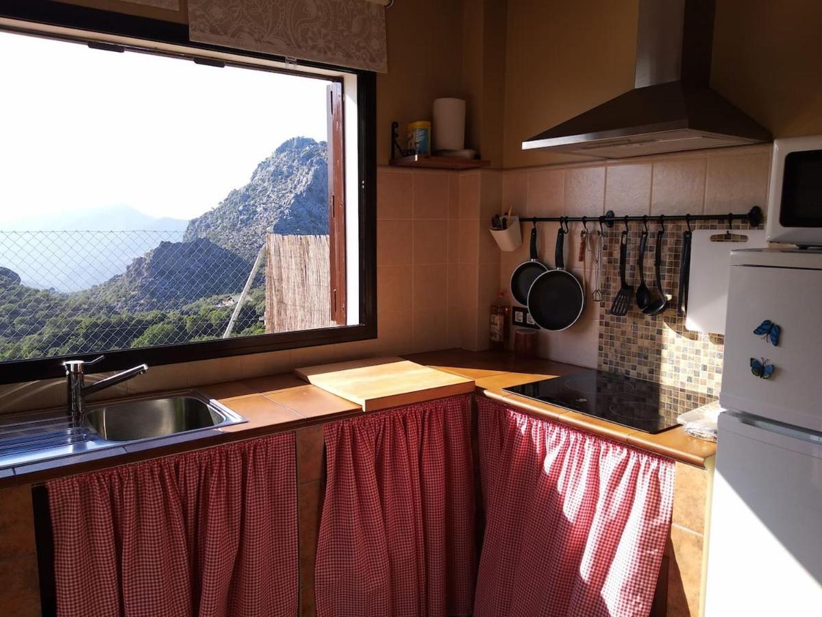 Сasa de vacaciones La Atalaya Benaocaz
